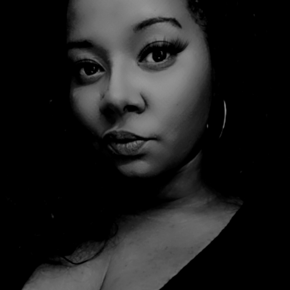 Meet your Posher, Nydia